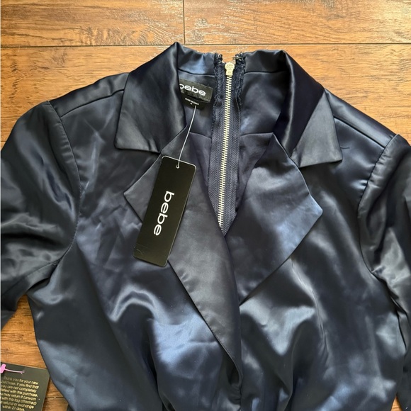 bebe Satin Blazer Jumpsuit Blue Tie Waist V Neck Business Spring | Medium - Picture 6 of 10